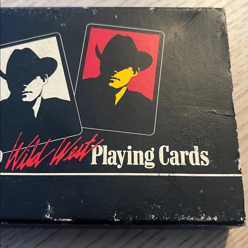 Vintage Marlboro Wild West Playing Cards Set - Picture 3 of 3